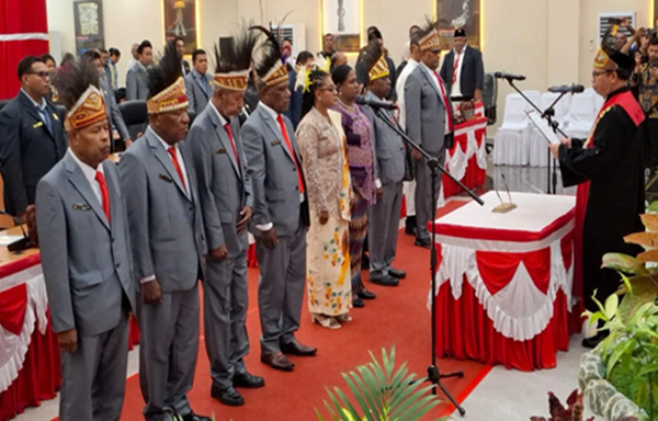 Pelantikan DPRK Kota Jayapura